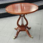 957 9570 LAMP TABLE